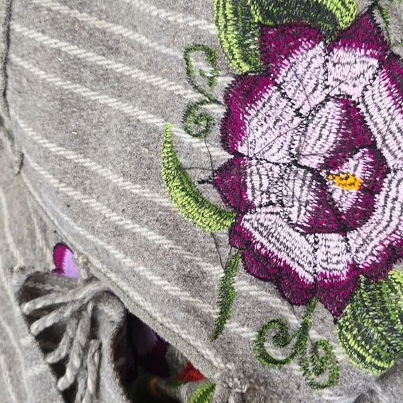 Unique Floral Embroidered Poncho Shawl with Fringe - Picture 7 of 7